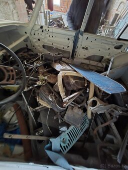 Mercedes-Benz W115 1986 - 4