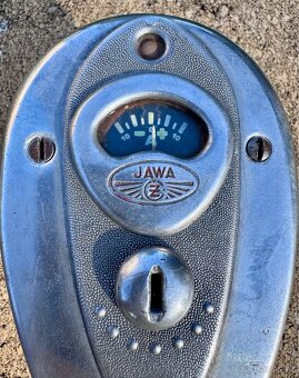 Jawa pullitr, perak, kyvacka - spinacka 10A - 4