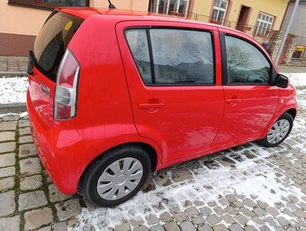 Daihatsu Sirion 1.0 LPG - 4