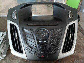 Autoradio Ford Focus mk3 - 4