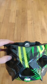 Uvex dětská cyklistická helma 50-55 cm - 4