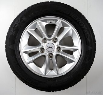 Hyundai i30 - Originání 15" alu kola - Letní pneu - 4