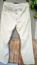 Levi Strauss - 4