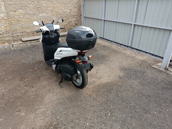Yamaha xenter 125i Cz doklady v ceně - 4