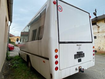 Mercedes Benz 815d - 4