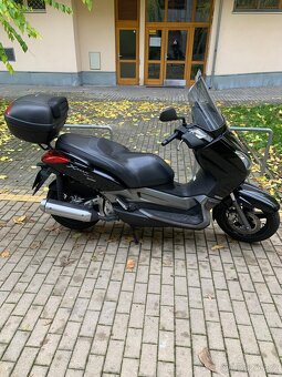 Yamaha XMAX 250 - 4