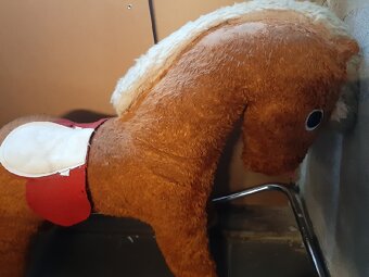 Starý  houpaci kůň - 4