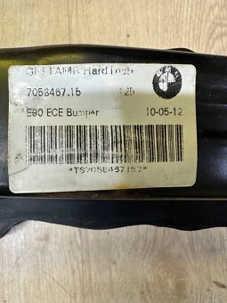 Výztuha zadního nárazníku BMW E90 E91 - 4