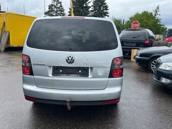 Volkswagen Touran 1,4 TSi NAVIGACE - 4