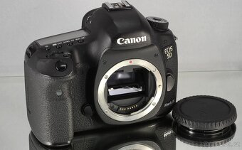 Canon EOS 5D Mrk III full-frameFullHDV 134000 Exp - 4