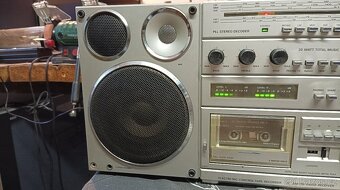 Radiomagnetofon Kondor. Výborný stav. - 4