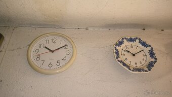 Hodiny nástěnné / budíky / retro - 4