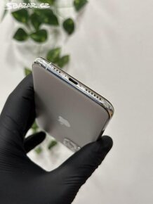 iPhone 11 Pro 64GB stříbrný - 100% baterie - 4