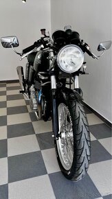 Triumph Thruxton 900 - 4