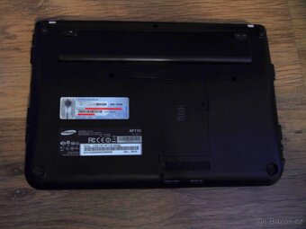 Samsung mini notebook NF110 + ADP + brašna - 4
