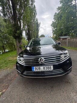 VW Touareg 3,0 v6  193kw - 4