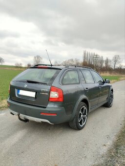 Škoda Octavia Scout 4x4 1.8 TSI - 4