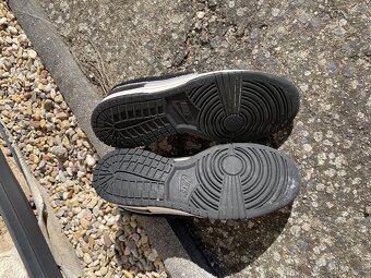 Tenisky Nike Dunk Low Chenille Swoosh - 4
