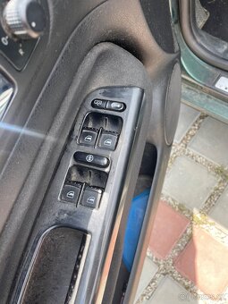 Vw golf 4 1.6 - 4