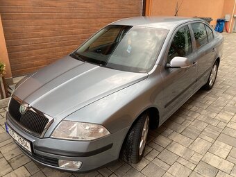 Škoda Octavia 2 1.9 TDi 77kw - 4