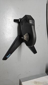 Cyklotrenažér TACX T2980 Flux 2 Smart

 - 4