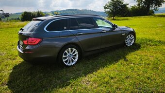 BMW F11 - 4