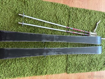 Set lyží 128 a lyžařských bot Rossignol - 4