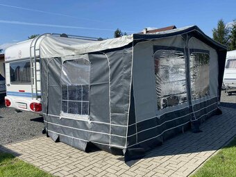 Hobby De Luxe Easy 460 / 100 km/h/ Francouzská postel - 4