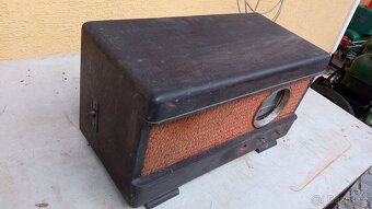 Historické rádio lampové dřevěné - 4