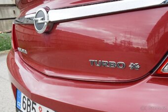 Opel Insignia 2.0 TURBO 4X4/AUTOMAT/VÝBAVA/ - 4