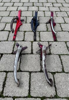 Jawa ČZ kývačka, ČZ - brzdové páky - 4