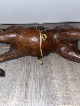 Retro / vintage kožená socha / figurka koně - 4