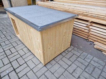 Zateplená psí bouda L - 4