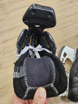 Brusle Bauer Supreme Mach, vel. 5 - 4