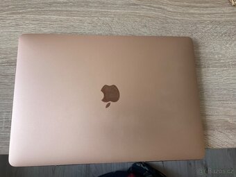 MacBook 2020 air - 4