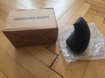 ergonomická bezdrátová myš k PC, na baterie - 4