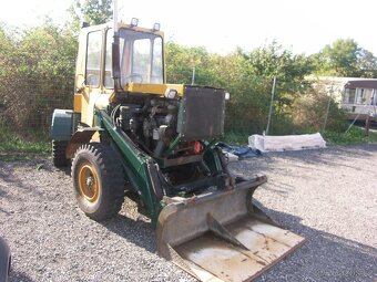 Čelní nakladač, lesní kloubový traktor - 4