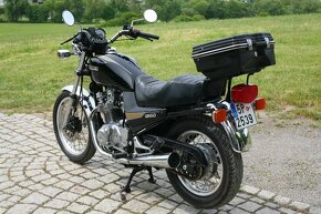 Suzuki GR 650 Tempter - 4