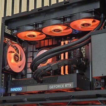 133) Herní PC - R7 9800X3D / 48GB RAM / RTX 5080 / 2TB SSD - 4