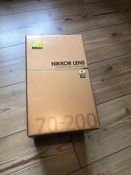 NIKON NIKKOR 70-200mm f/2,8 G AF-S ED VR II - 4