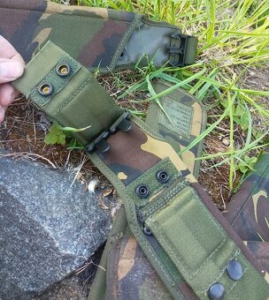 britské vojenské pouzdro bajonetu SA80 - 4