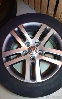 Alu kola VW 5x112 r16 6,5j et50 pneu 205/55/16 - 4