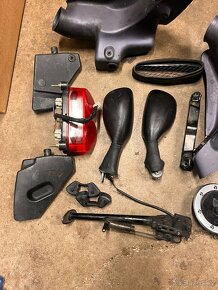 Kawasaki Zx9r 1999 - 4