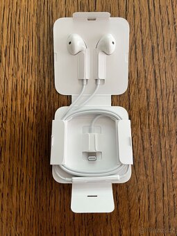 Apple iPhone 7s Plus - 4