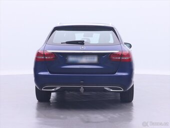 Mercedes-Benz Třídy C 2,0 300d 4Matic Avantgarde DPH (2019) - 4