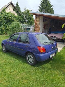 Ford Fiesta 1.3 44kw benzín - 4