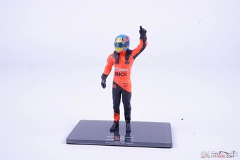 Figurka Oscar Piastri 2024 McLaren, První vítězství - 4