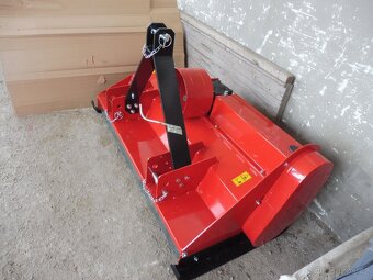 prodám mulčovač za malotraktor nebo traktor, je kladívkový - 4