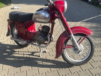 Jawa 125 - 4