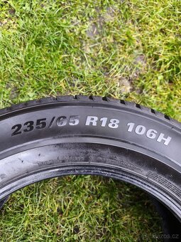 2x Kumho Wintercraft 235/65/R18 - 4